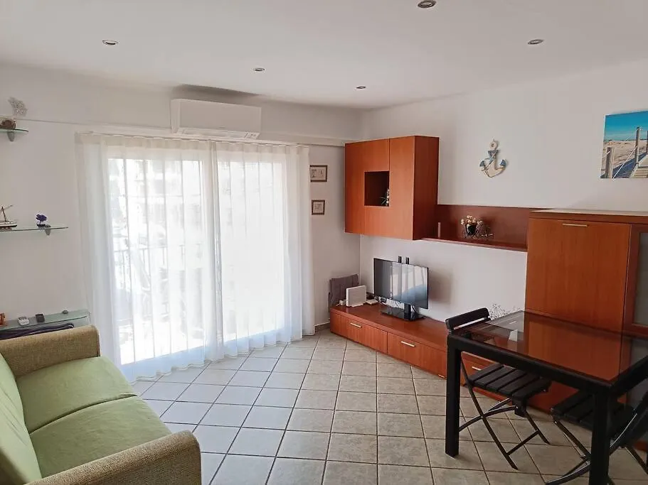 Apartment Mila レスタルティット スペイン